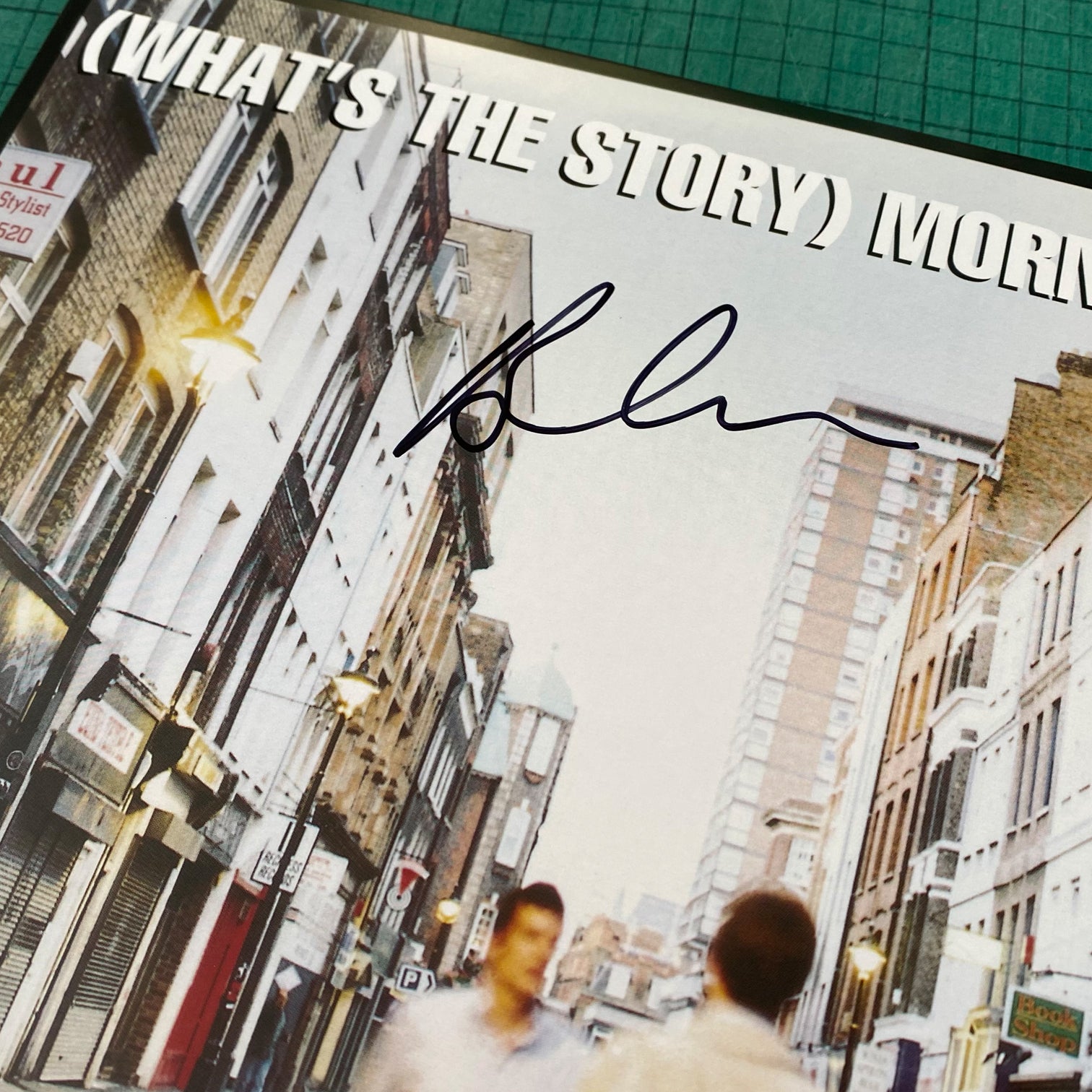 Oasis - Morning Glory - Unplayed Vinyl - Signed - New Item