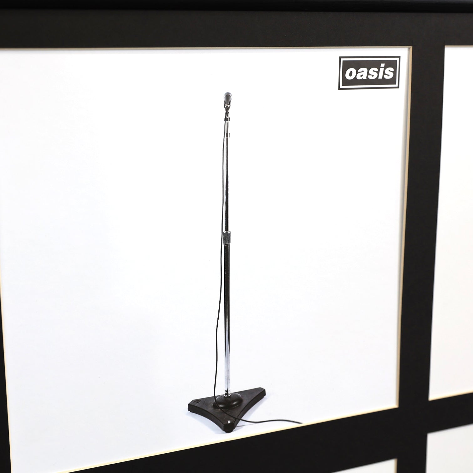 【oasis】　LIVE CD 10枚セット Oasis - Live Equipment - Large Framed Piece - New Item – Microdot
