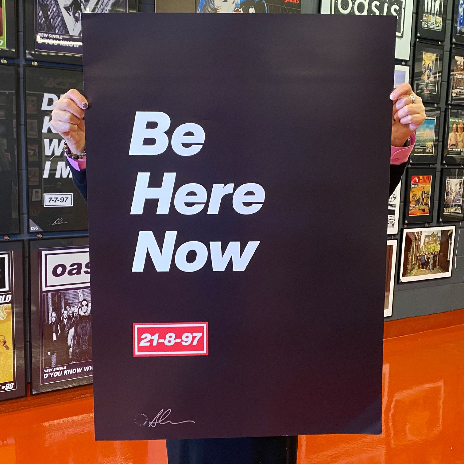 Oasis -  Be Here Now Teaser Poster - Slight Second - New Item
