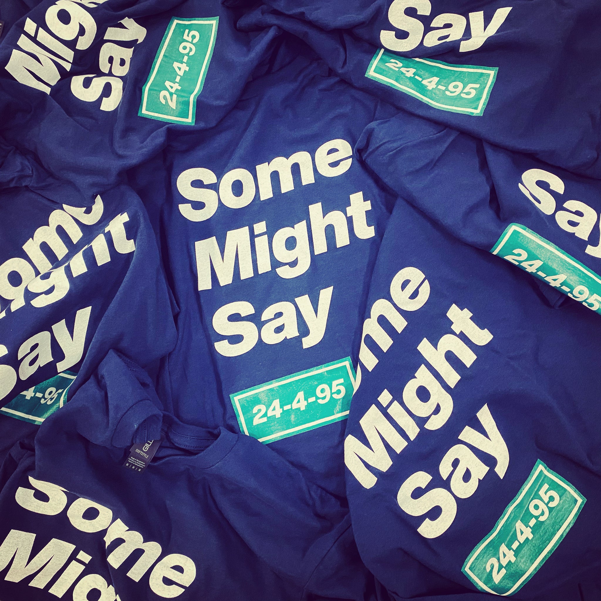 Oasis - Some Might Say - T Shirt - New Item