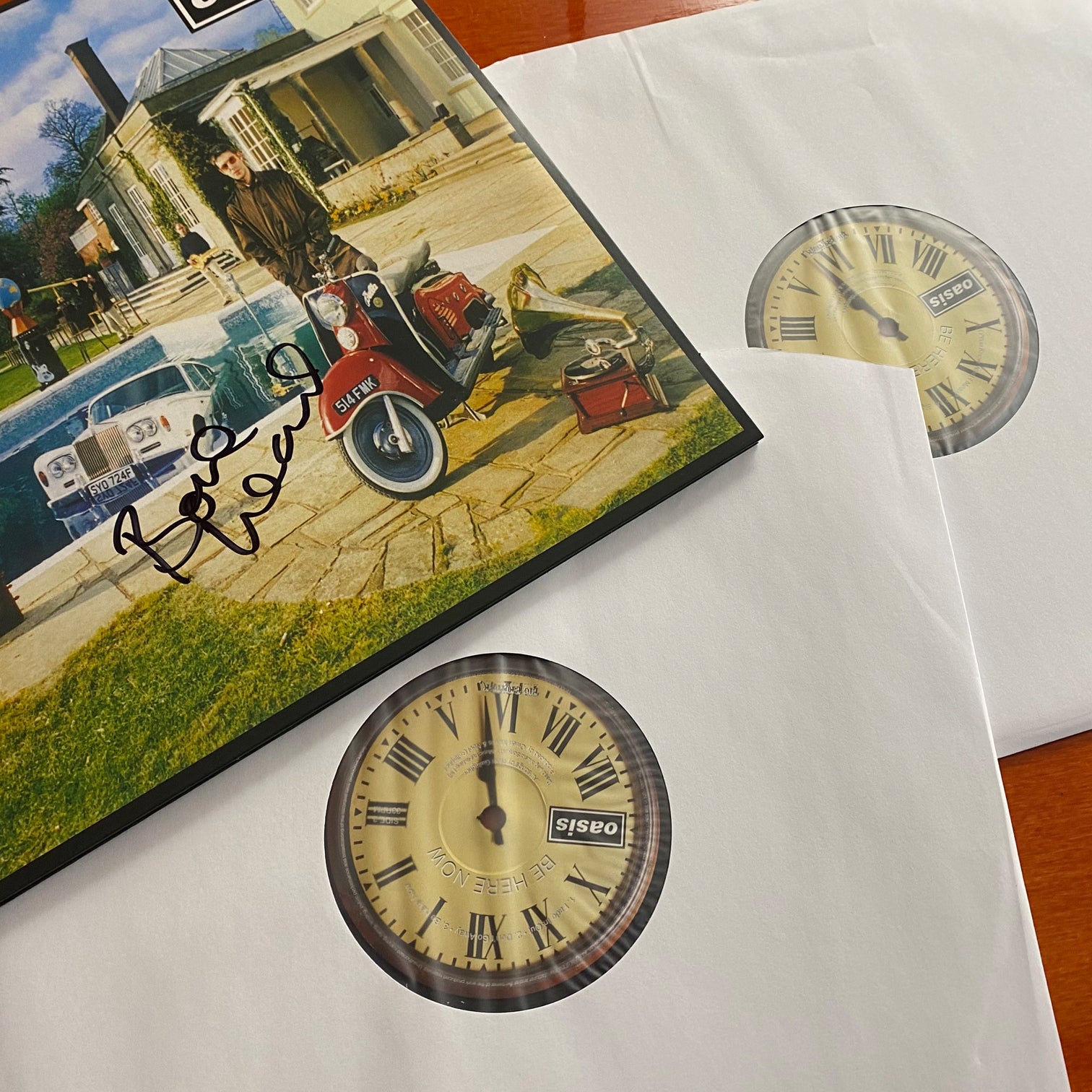 Bonehead Signed - Oasis - Be Here Now - Unplayed Vinyl - New Item